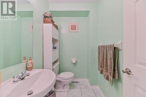 22 Lent Crescent, Brampton, ON - Indoor Photo Showing Bathroom