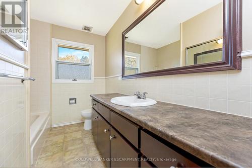 156 Mill Street W, Halton Hills, ON - Indoor Photo Showing Bathroom