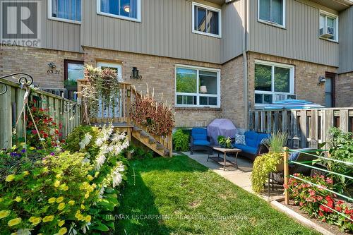 20 - 63 Fonthill Road, Hamilton, ON - Outdoor