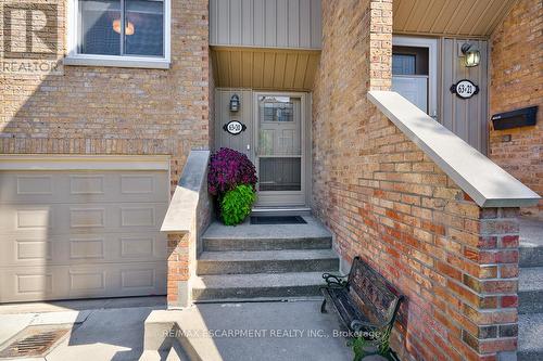 20 - 63 Fonthill Road, Hamilton, ON - Outdoor With Exterior