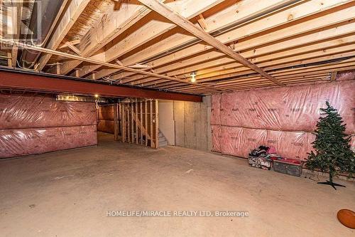 18 - 35 Midhurst Heights, Hamilton, ON - Indoor Photo Showing Basement