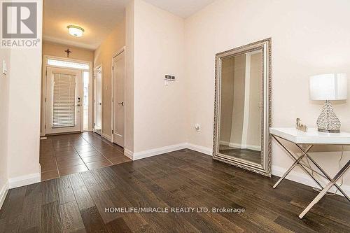 18 - 35 Midhurst Heights, Hamilton, ON - Indoor Photo Showing Other Room