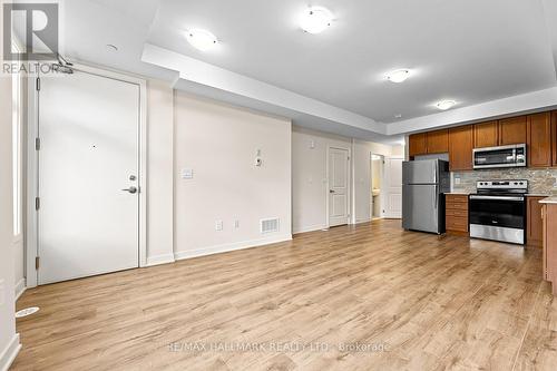 307 - 755 Omega Drive, Pickering, ON - Indoor Photo Showing Kitchen