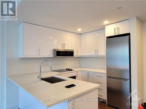 2103 - 180 George Street, Ottawa, ON - Indoor Photo Showing Kitchen