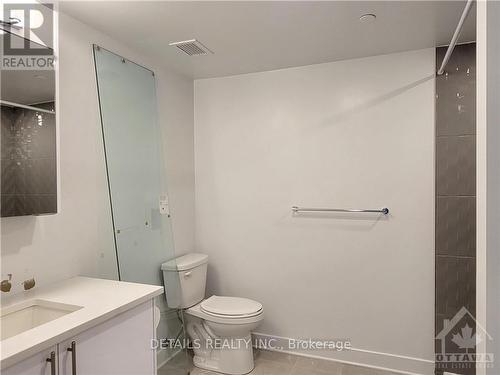 2103 - 180 George Street, Ottawa, ON - Indoor Photo Showing Bathroom