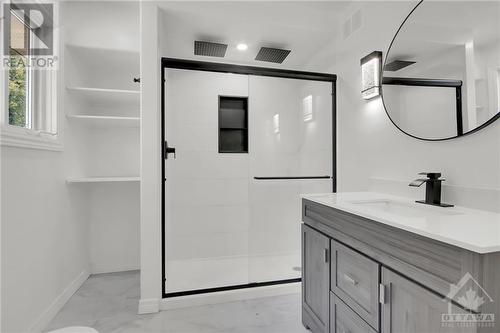 Primary bedroom ensuite - 4715 Kelso Street, Prescott, ON - Indoor Photo Showing Bathroom