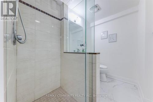 31 Tilley Drive, Toronto, ON - Indoor Photo Showing Bathroom