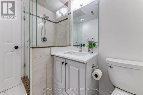 31 Tilley Drive, Toronto, ON - Indoor Photo Showing Bathroom