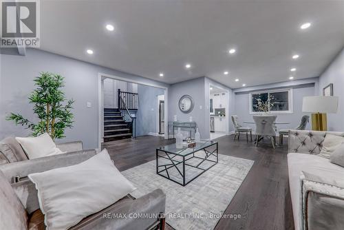 31 Tilley Drive, Toronto, ON - Indoor Photo Showing Living Room