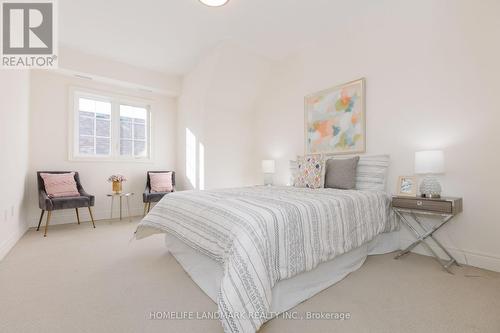 17 Fitzmaurice Drive, Vaughan, ON - Indoor Photo Showing Bedroom