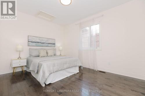 17 Fitzmaurice Drive, Vaughan, ON - Indoor Photo Showing Bedroom