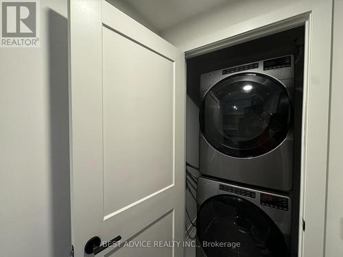 307 - 56 Lakeside Terrace, Barrie, ON - Indoor Photo Showing Laundry Room