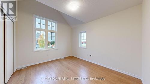 4 Hadleigh Way, Whitby, ON - Indoor Photo Showing Other Room