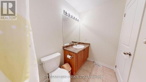 4 Hadleigh Way, Whitby, ON - Indoor Photo Showing Bathroom