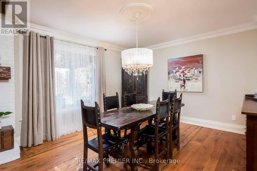 47 Park Drive, Vaughan, ON - Indoor Photo Showing Dining Room