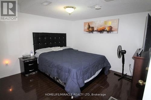 26 Briardale Road, Brampton, ON - Indoor Photo Showing Bedroom