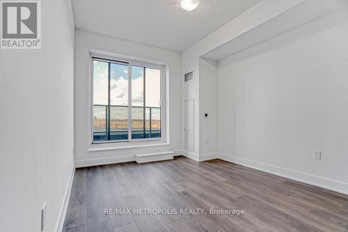 1806W - 202 Burnhamthorpe Road E, Mississauga, ON - Indoor Photo Showing Other Room