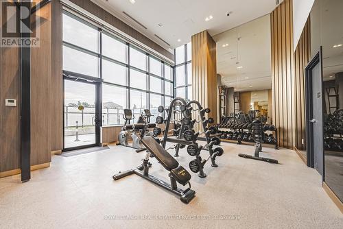 623 - 395 Dundas Street W, Oakville, ON - Indoor Photo Showing Gym Room