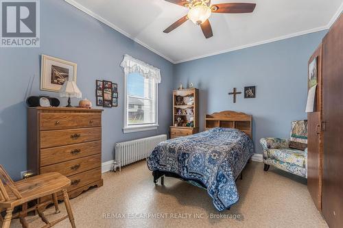 371 Niagara Street, Welland, ON - Indoor Photo Showing Bedroom