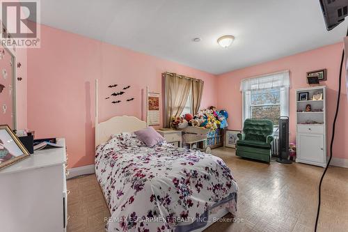 371 Niagara Street, Welland, ON - Indoor Photo Showing Bedroom