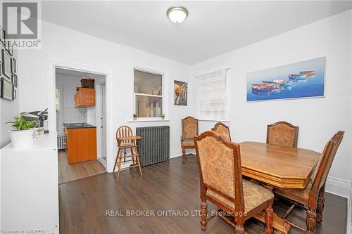 117 Fairleigh Avenue S, Hamilton, ON - Indoor Photo Showing Dining Room