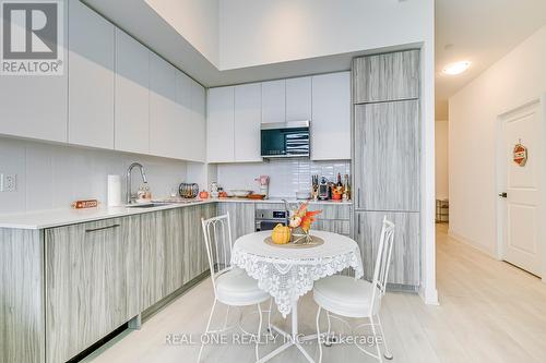 341 - 2485 Taunton Road, Oakville, ON - Indoor Photo Showing Dining Room