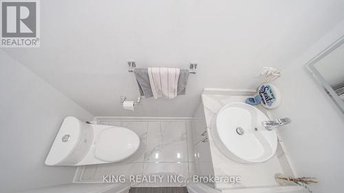 27 Braydon Boulevard, Brampton, ON - Indoor Photo Showing Bathroom