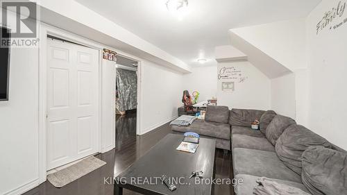 27 Braydon Boulevard, Brampton, ON - Indoor Photo Showing Living Room