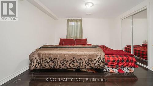 27 Braydon Boulevard, Brampton, ON - Indoor Photo Showing Bedroom