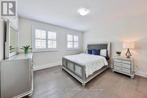 1562 Edencrest Drive, Mississauga, ON - Indoor Photo Showing Bedroom