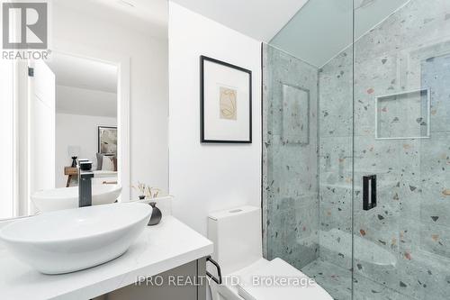 280 Westlake Avenue, Toronto, ON - Indoor Photo Showing Bathroom