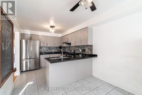 69 Schooner Drive, Brampton, ON - Indoor Photo Showing Kitchen