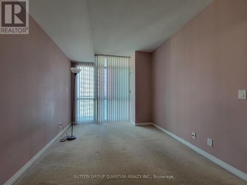 1605 - 3939 Duke Of York Boulevard, Mississauga, ON - Indoor Photo Showing Other Room