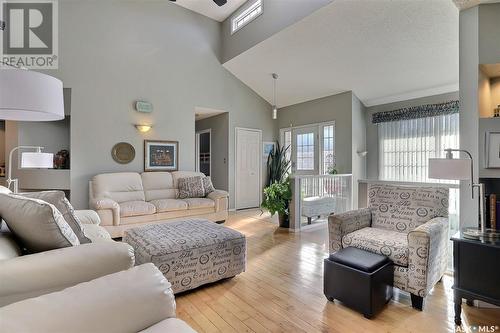 18 Park Bay, Emerald Park, SK - Indoor Photo Showing Living Room