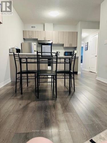 64 - 6705 Cropp Street, Niagara Falls, ON - Indoor Photo Showing Dining Room