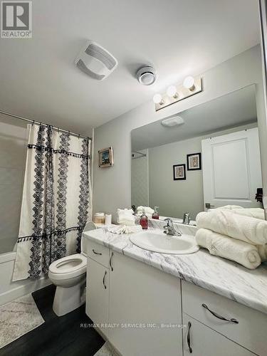 64 - 6705 Cropp Street, Niagara Falls, ON - Indoor Photo Showing Bathroom