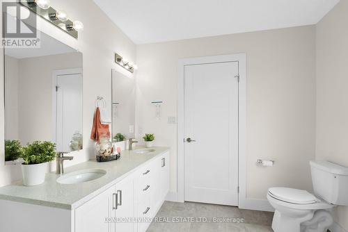 1555 Bob Schram Way, London, ON - Indoor Photo Showing Bathroom