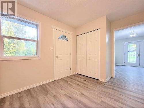 9422 W Sykes Road, Prince George, BC - Indoor Photo Showing Other Room