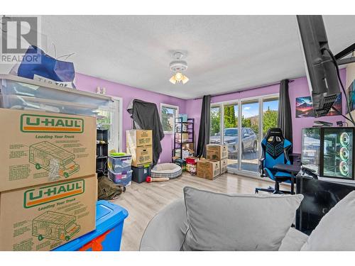 2391 Tranquille Road, Kamloops, BC - Indoor