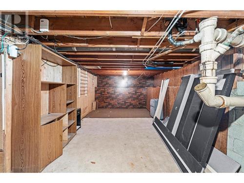 2391 Tranquille Road, Kamloops, BC - Indoor Photo Showing Basement