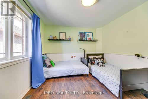 2317 Foxfield Road, Oakville, ON - Indoor Photo Showing Bedroom