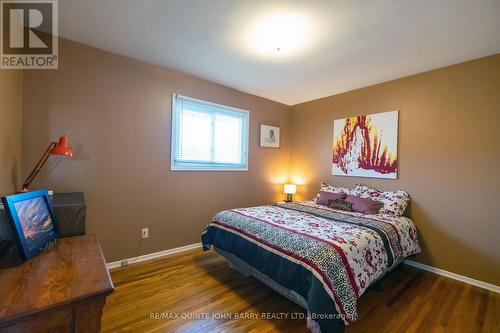 35 Anne Street, Quinte West, ON - Indoor Photo Showing Bedroom