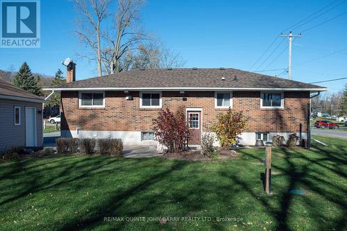 35 Anne Street, Quinte West, ON - Outdoor With Exterior