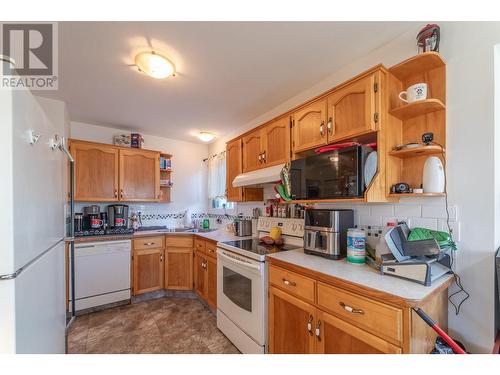 1123 King Street Unit# 201, Penticton, BC - Indoor Photo Showing Kitchen