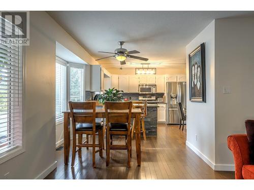 30 Lambert Place, Coldstream, BC - Indoor Photo Showing Dining Room