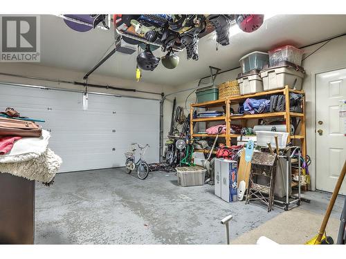 30 Lambert Place, Coldstream, BC - Indoor Photo Showing Garage