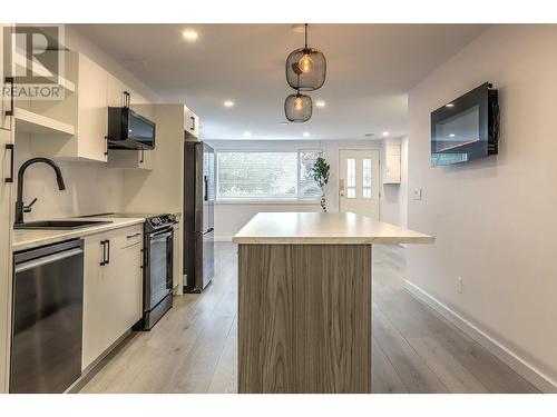 30 Lambert Place, Coldstream, BC - Indoor Photo Showing Kitchen With Upgraded Kitchen