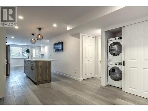 30 Lambert Place, Coldstream, BC - Indoor Photo Showing Laundry Room