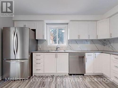 4 Bison Drive, Toronto, ON - Indoor Photo Showing Kitchen