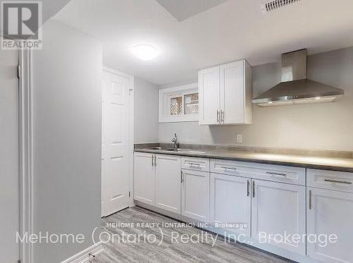 4 Bison Drive, Toronto, ON - Indoor Photo Showing Kitchen